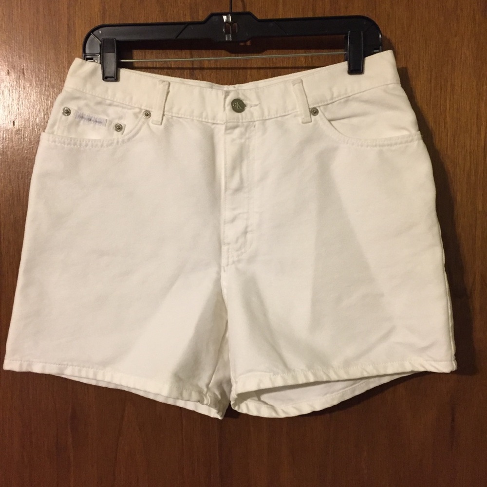 Calvin Klein Jeans White Shorts Size 12